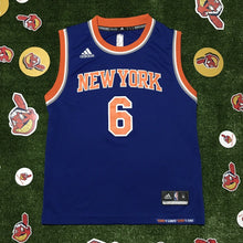 Load image into Gallery viewer, Kristaps Porzingis #6 New York Knicks Adidas Blue Youth Medium