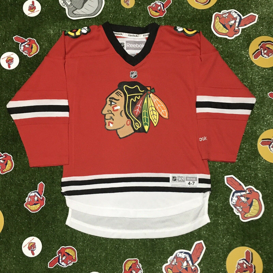 Reebok NHL Chicago Blackhawks Home Hockey Jersey Size S Red Black 4-7 Youth