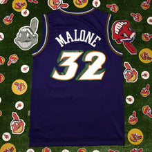 Load image into Gallery viewer, Karl Malone #32 Utah Jazz Men&#39;s adidas Throwback Classics Swingman Jersey Size Large