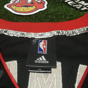 Adidas Authentic Miami Heat LeBron James #6 Sewn Jersey Size 44 Black/Red.