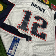 Load image into Gallery viewer, Tom Brady New England Patriots NFL Reebok Football Jersey YOUTH XL 18-20